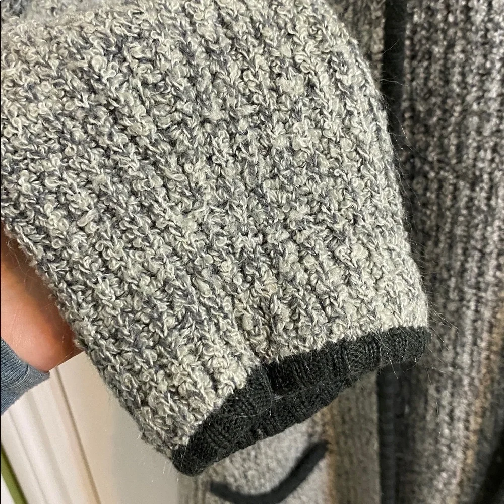 Gray Open-Front Ribbed Long Cardigan Sweater - Picture 3 of 7